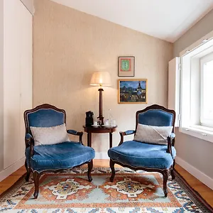 Dear - Charming House *** ליסבון