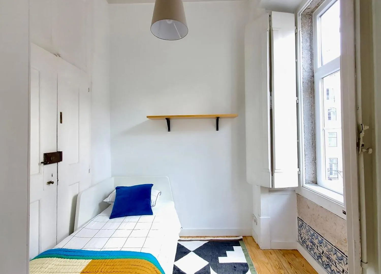 Lisbon Lounge Hostel